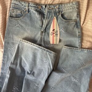 White Bow Light Blue Embroidered Flare Jeans